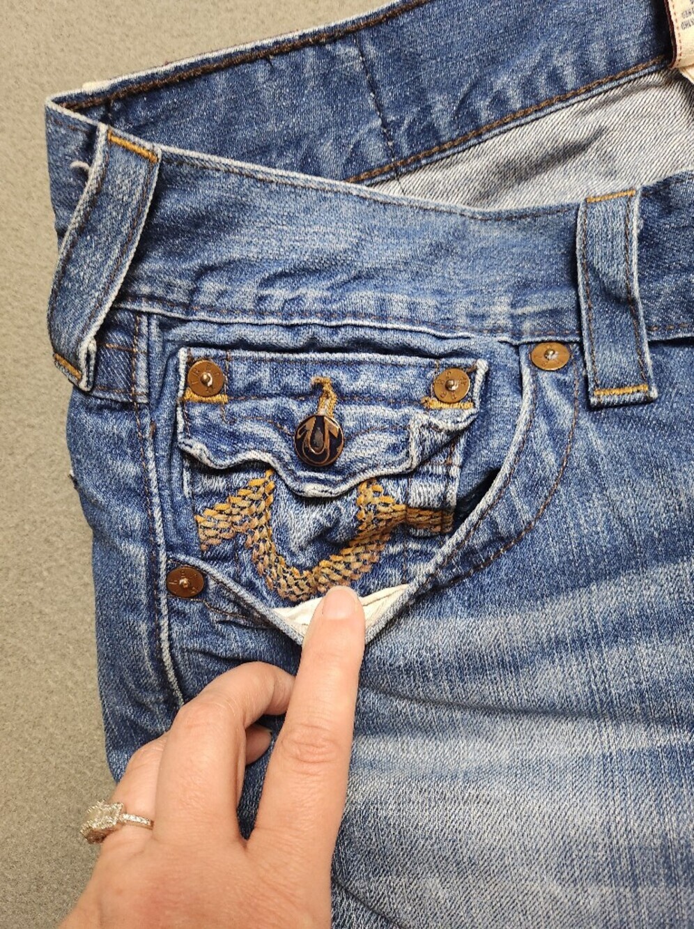 True religion jeans made in USA Straight leg 100% cotton Sz 34 - Hemmed - Picture 9 of 14